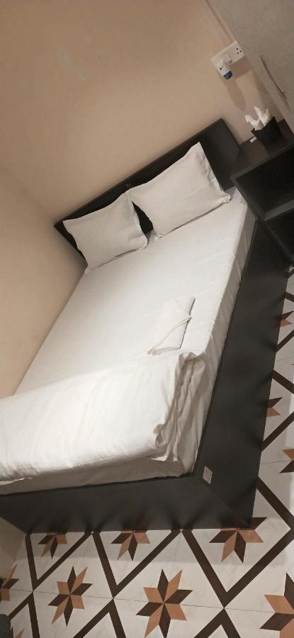 Oyo Thangal Hotel 因帕尔 外观 照片