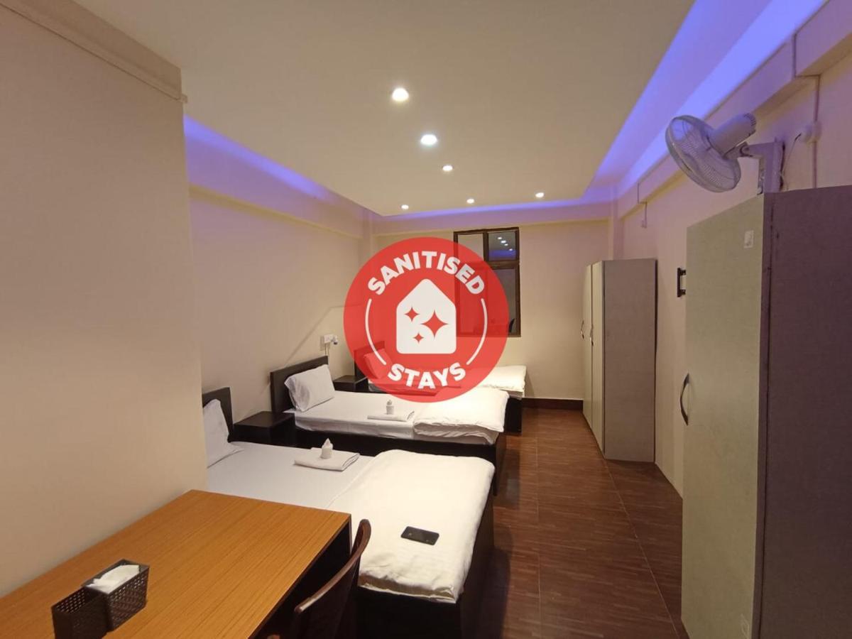Oyo Thangal Hotel 因帕尔 外观 照片