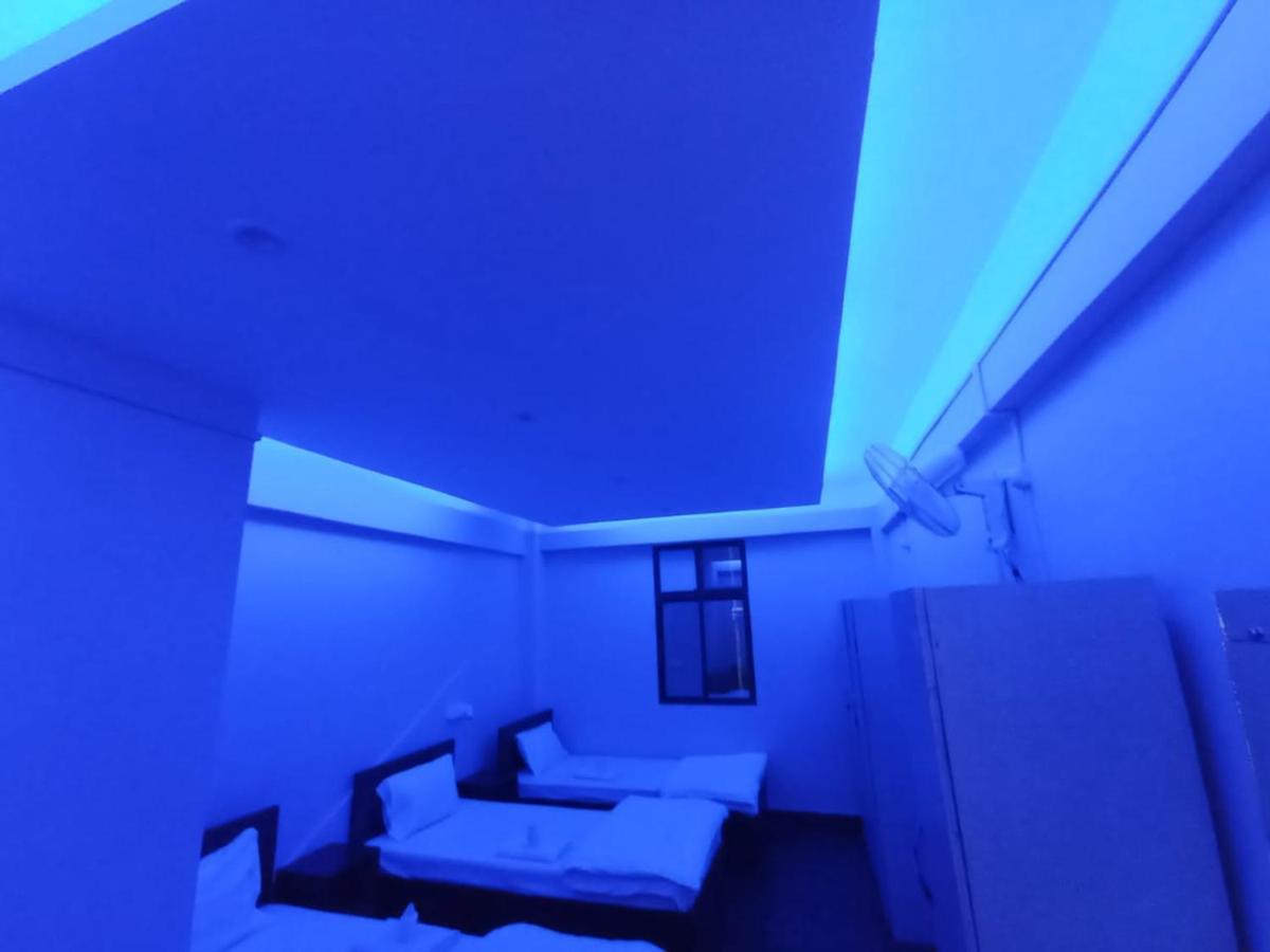 Oyo Thangal Hotel 因帕尔 外观 照片